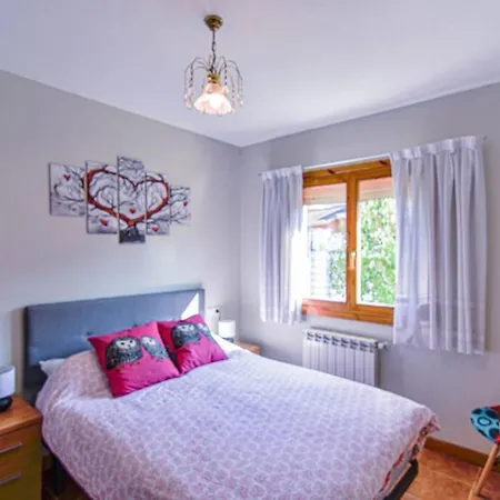 Nuevo - Comodo Y Coqueto Con Jardin En Holiday home Argonos