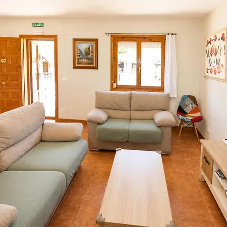 Dom wakacyjny Comodo Y Coqueto Con Jardin En Argoños