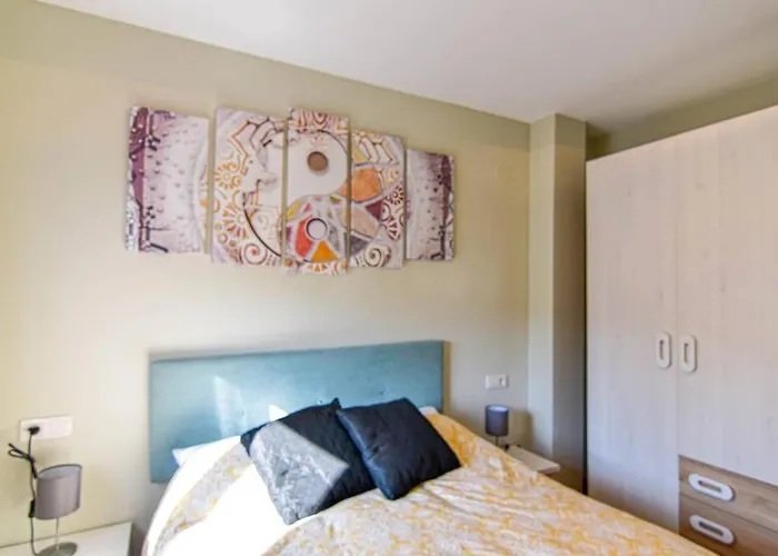 펜션 Comodo Y Coqueto Con Jardin En *